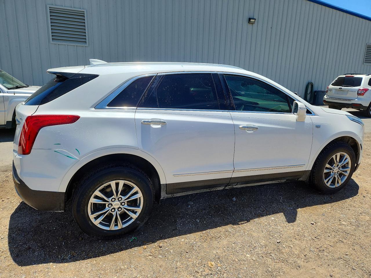 2020 Cadillac Xt5 VIN 1GYKNCRS4LZ142801 photo 3
