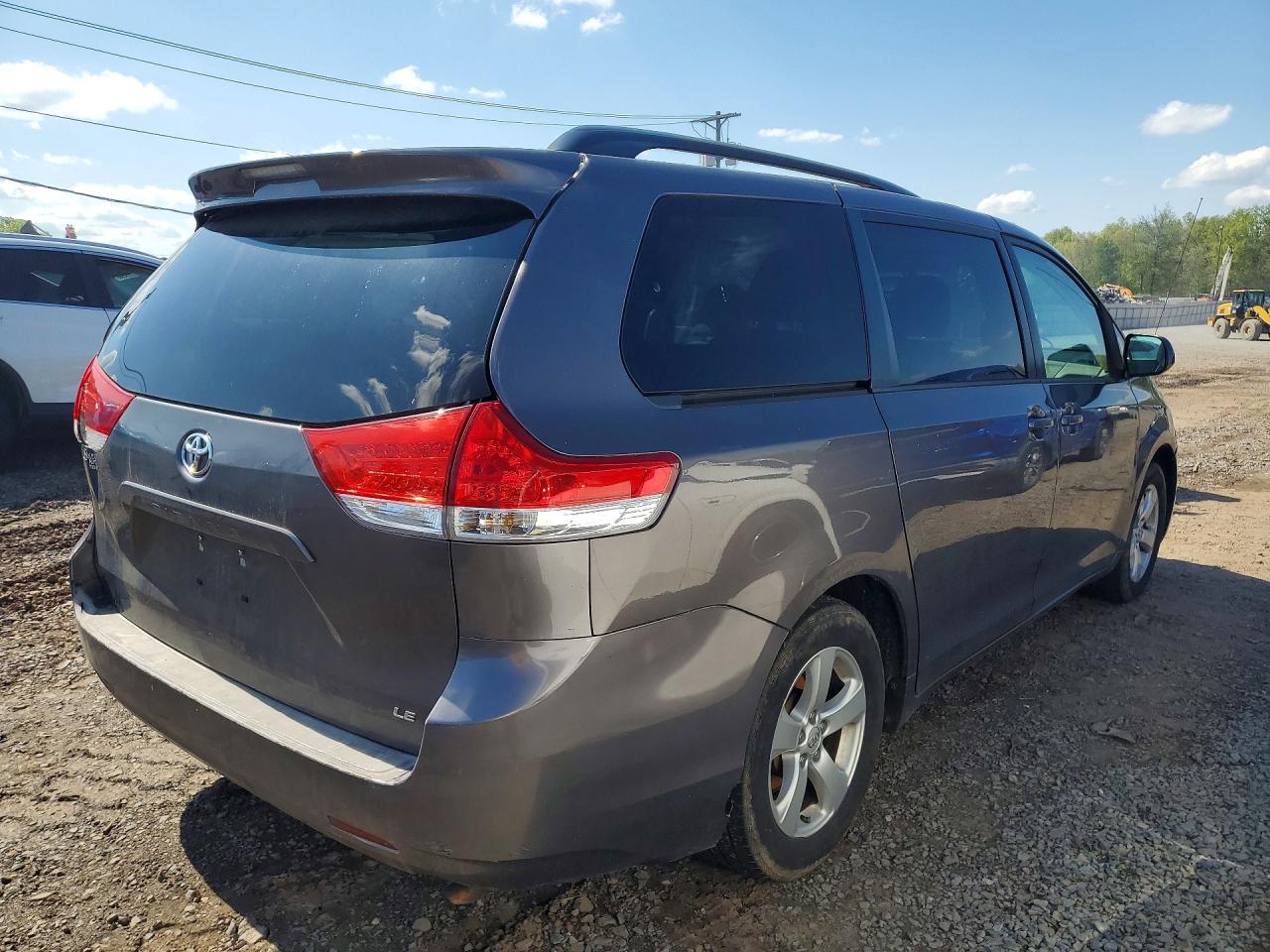 2013 Toyota All models VIN 5TDKK3DC5DS356486 photo 3