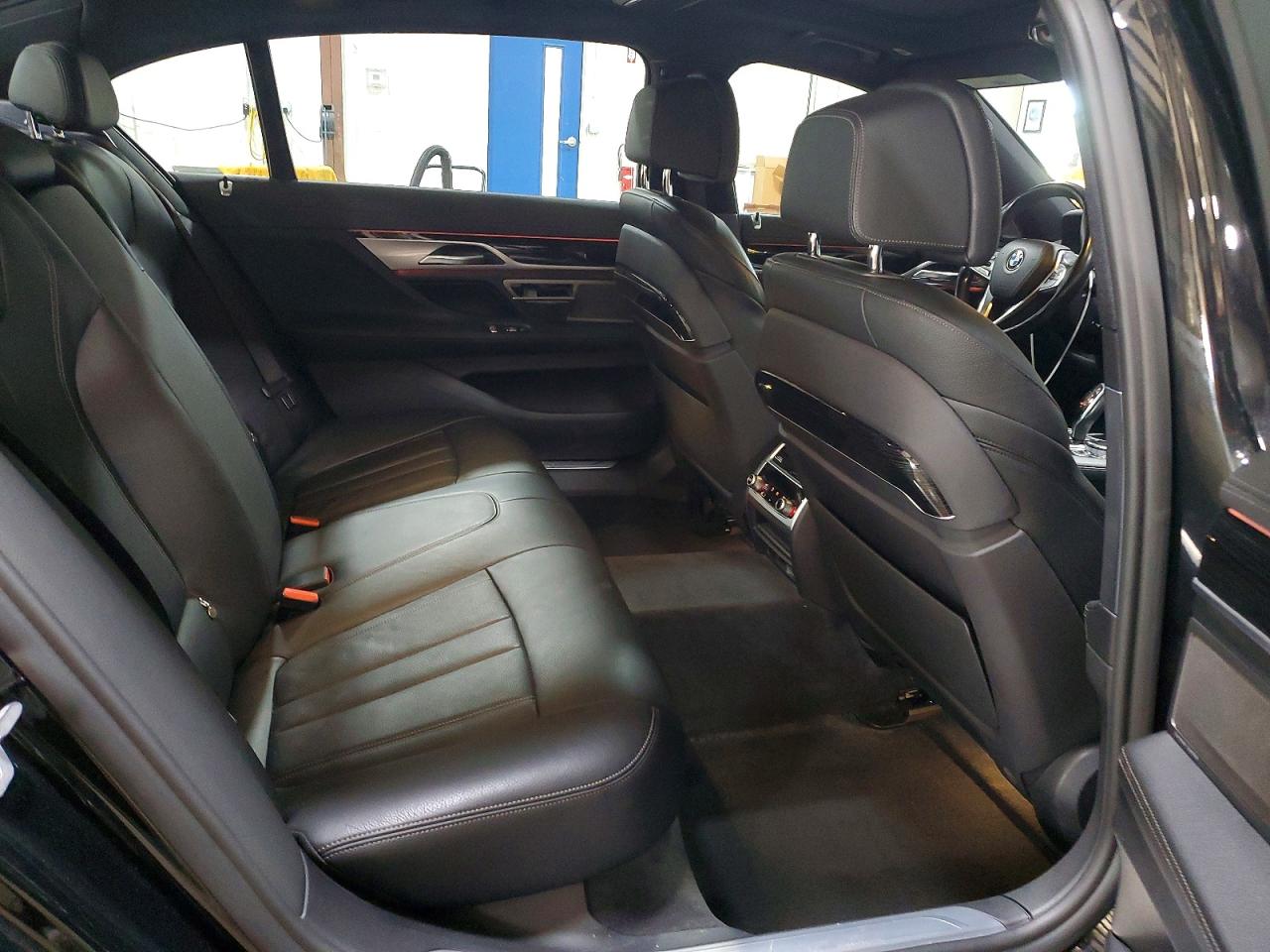 2019 BMW 7 series VIN WBA7E4C56KGV28731 photo 10
