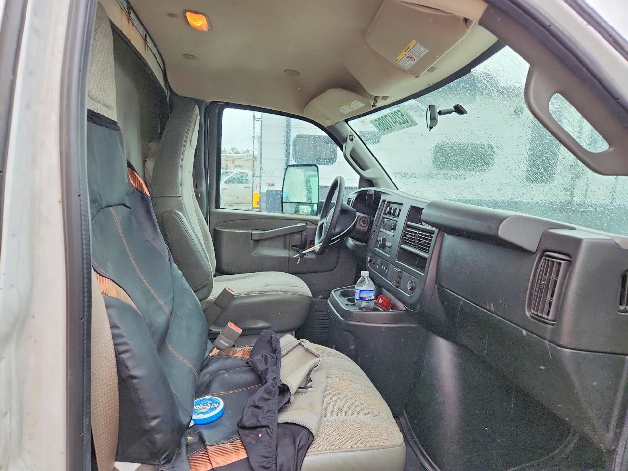 2019 Chevrolet Express VIN 1HA3GTCG1KN011237 photo 11