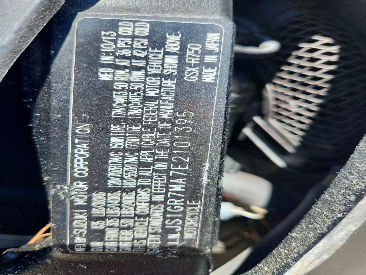 2014 SUZUKI Gsxr750 VIN JS1GR7MA7E2101395 photo 8