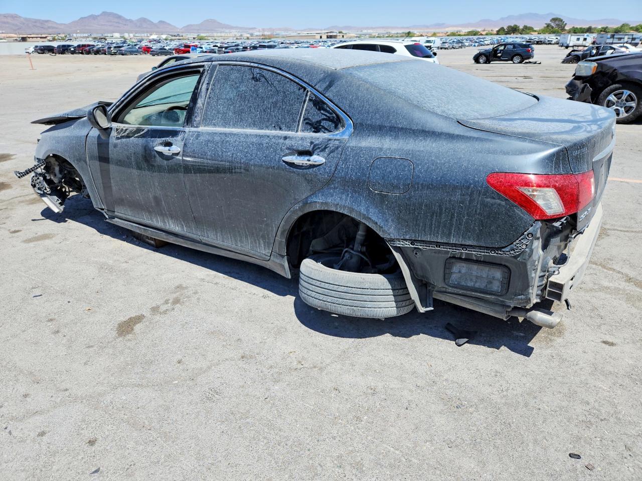 2007 Lexus ES350 VIN JTHBJ46G572067479 photo 2