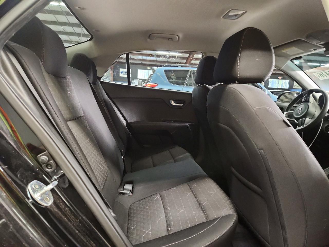 2021 Kia Rio VIN 3KPA24AD4ME400793 photo 10
