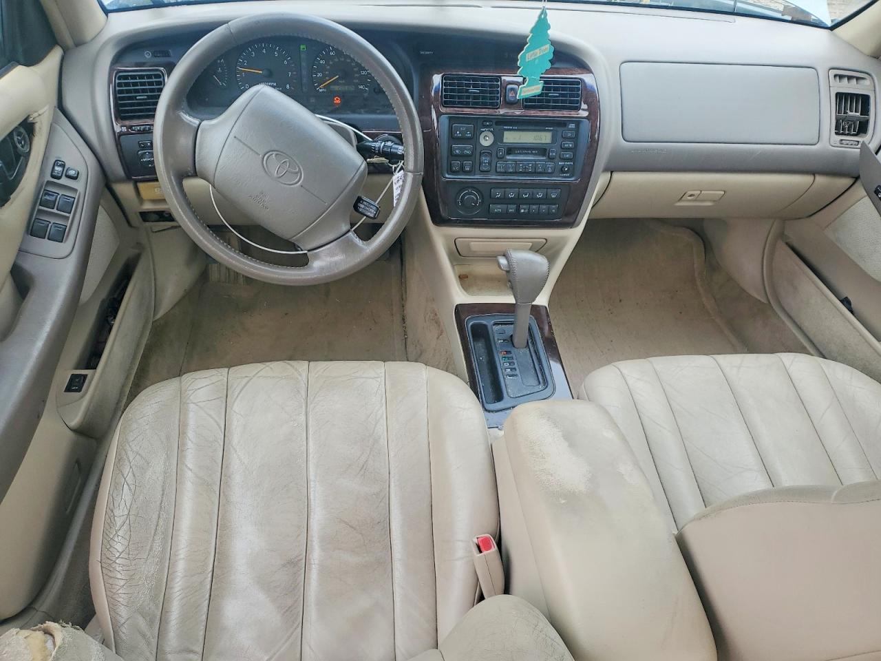 1999 Toyota Avalon VIN 4T1BF18B3XU322312 photo 8