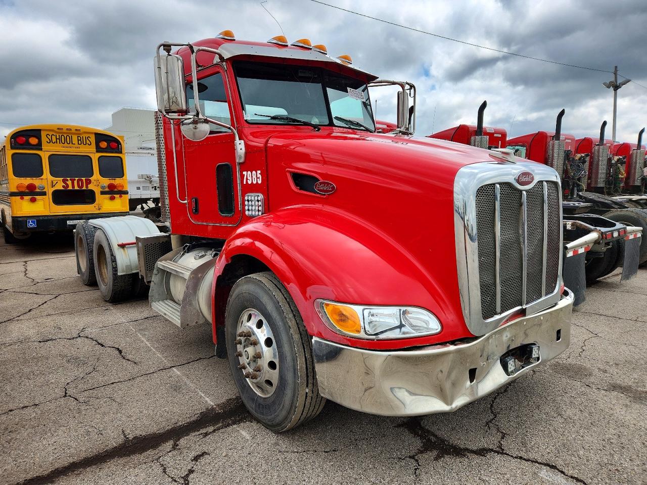 2015 PETERBILT All other VIN 1NPXGGGG70D321167 photo 1