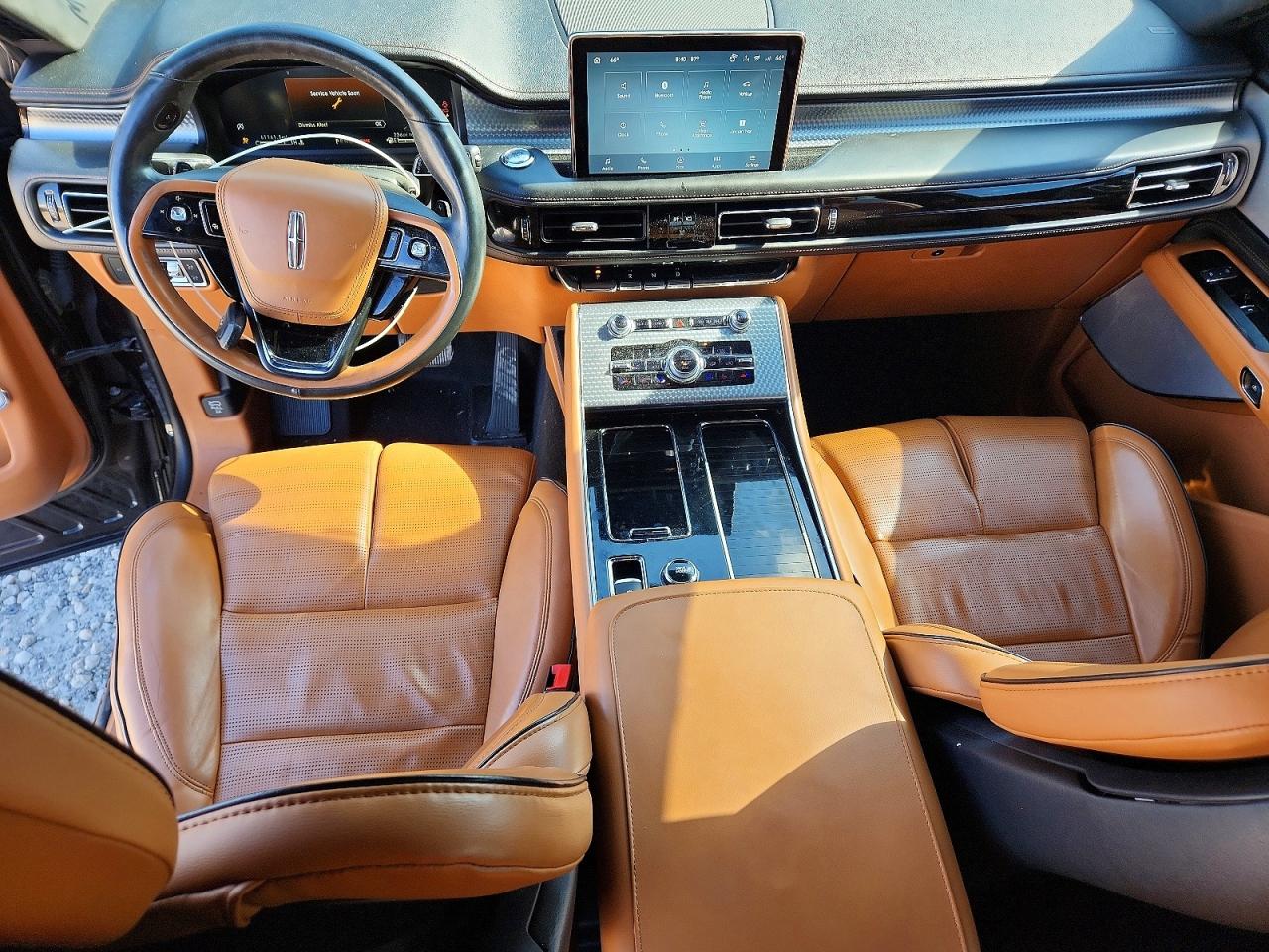 2021 Lincoln Aviator VIN 5LM5J9XC8MGL01662 photo 8