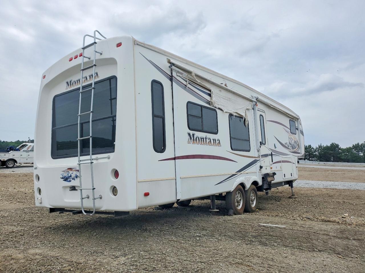 2013 KEYSTONE Montana VIN 4YDF35821D4700593 photo 4