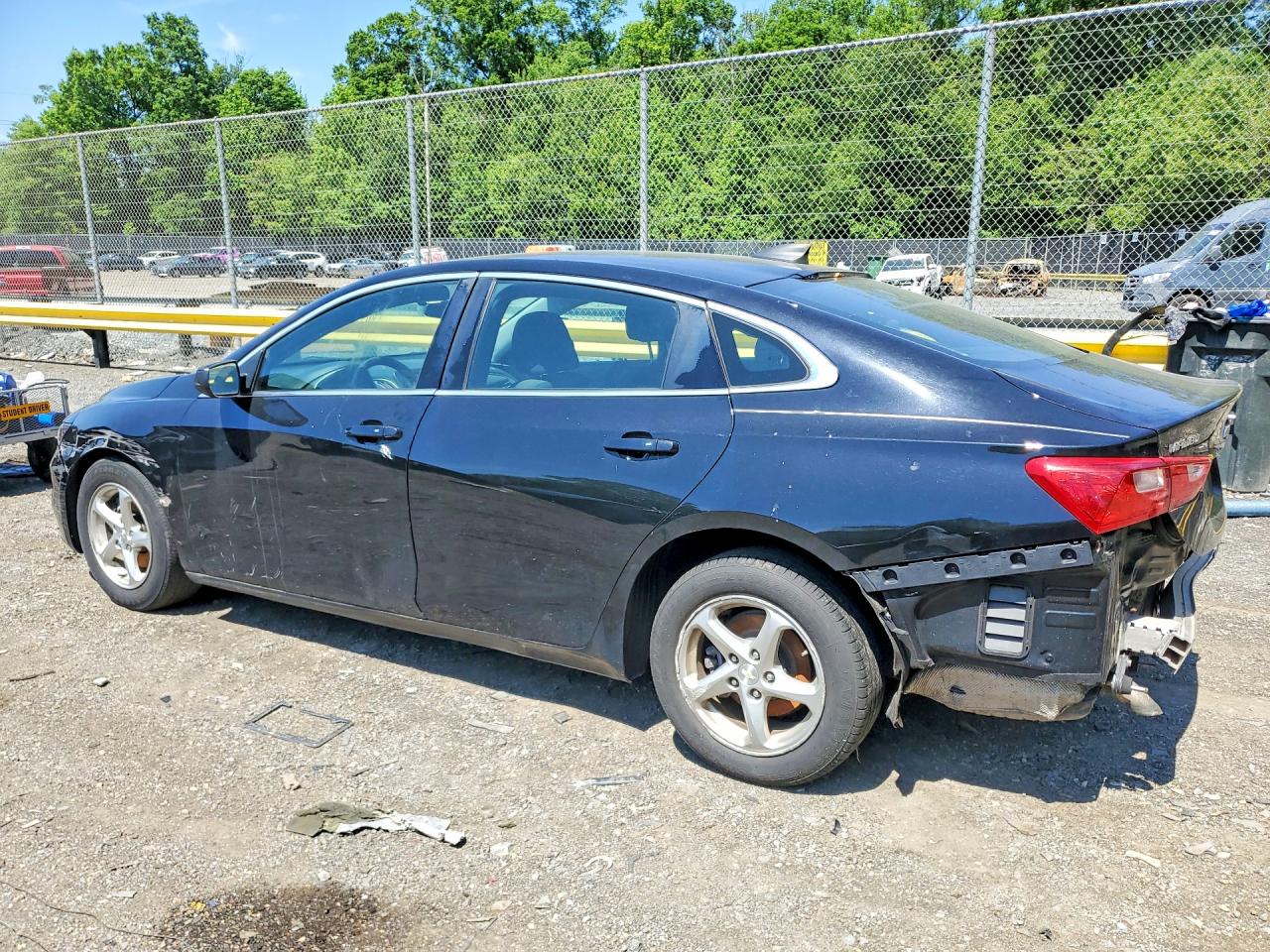 2018 CHEV Malibu VIN 1G1ZB5ST8JF232858 photo 2