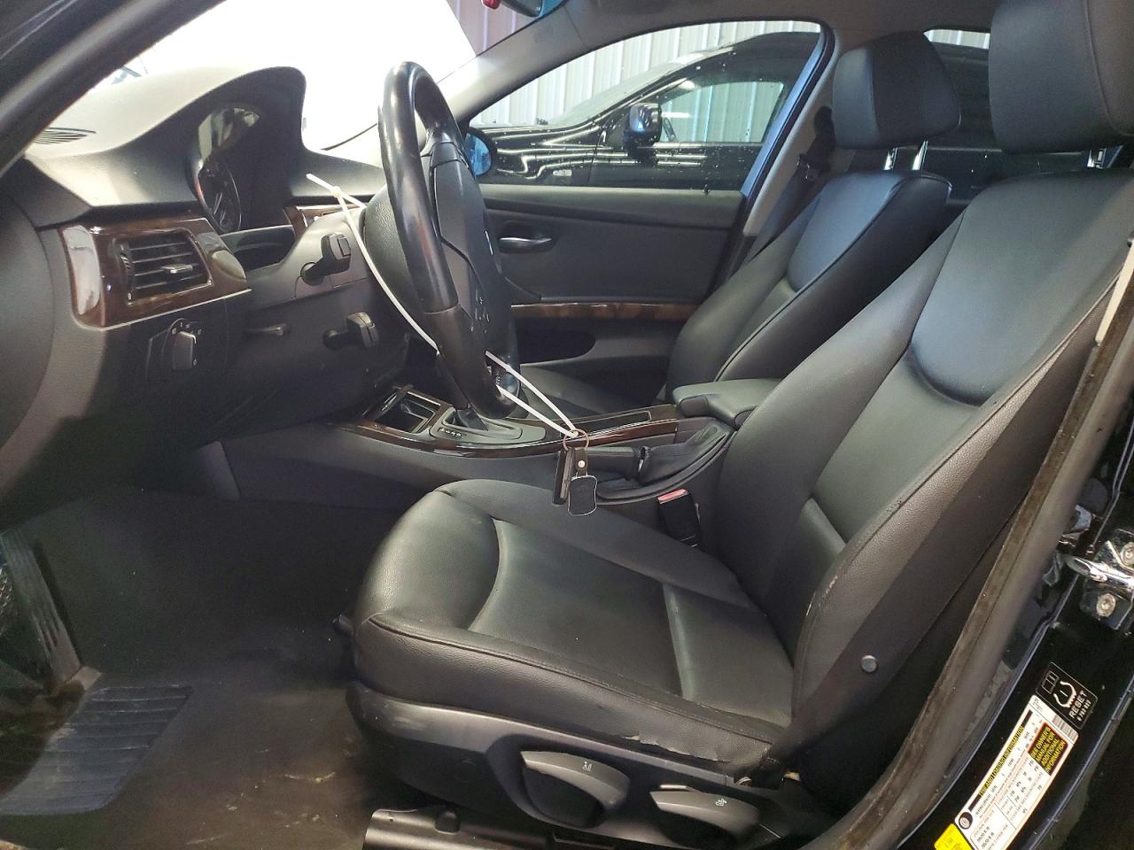 2006 BMW 3 series VIN WBAVD13566KV14744 photo 7