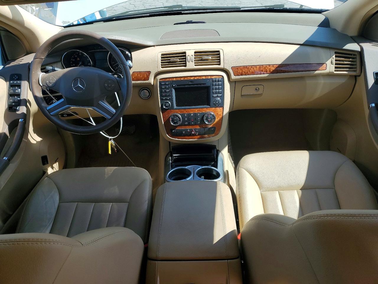 2009 Mercedes-Benz R-class VIN 4JGCB65E99A098723 photo 8