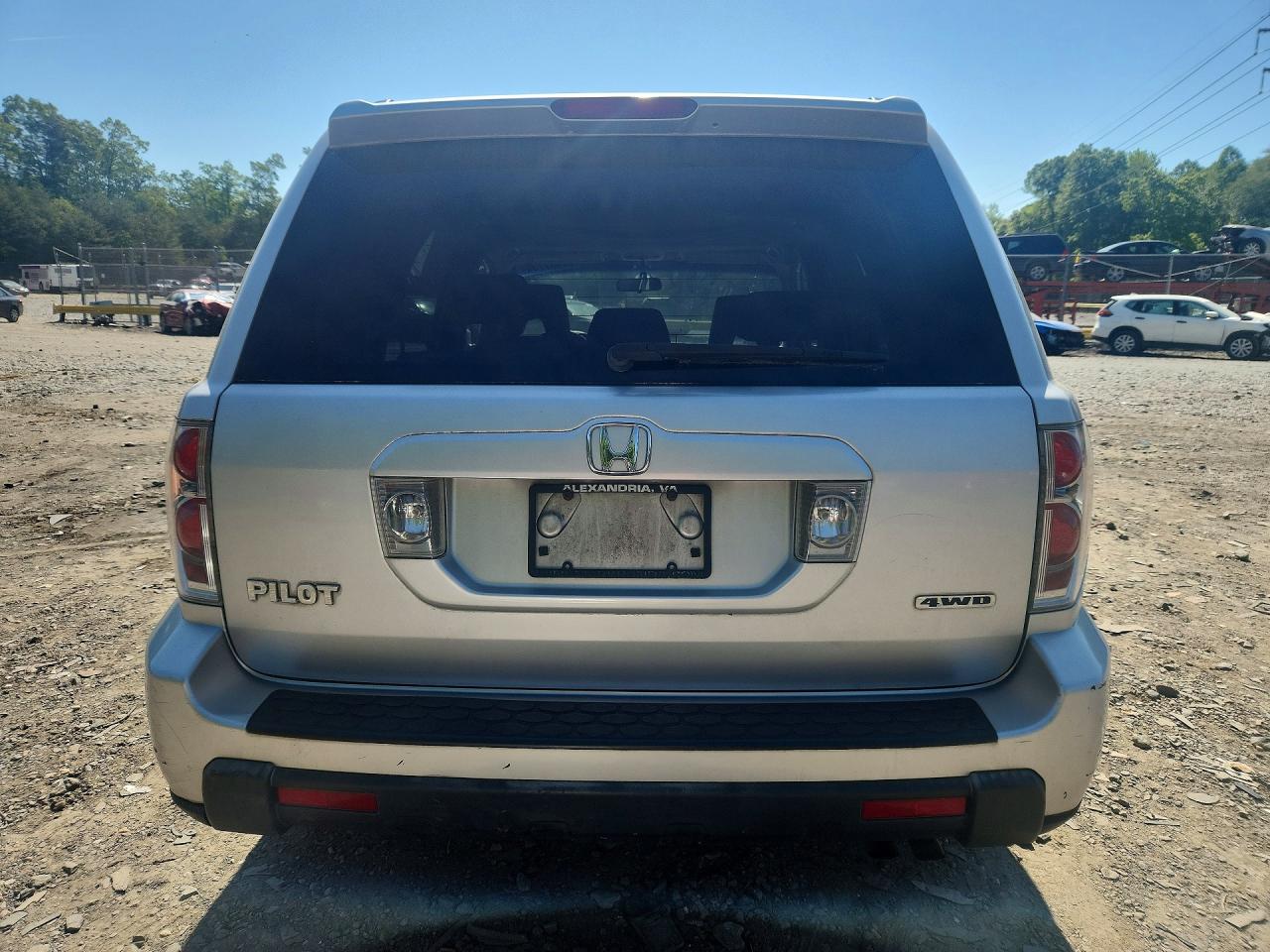 2006 HONDA Pilot VIN 2HKYF18446H516341 photo 6