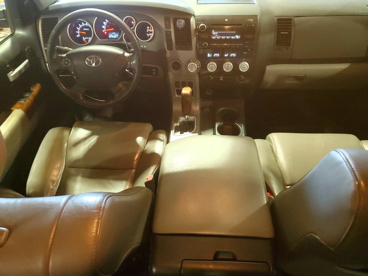 2013 Toyota Tundra VIN 5TFBY5F14DX277682 photo 8