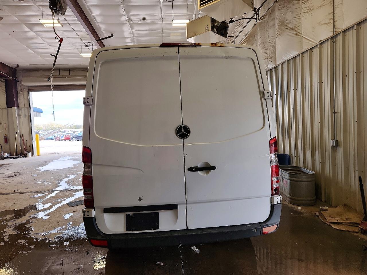 2016 MERCEDES Sprinter VIN WD3PE7DD3GP315408 photo 6