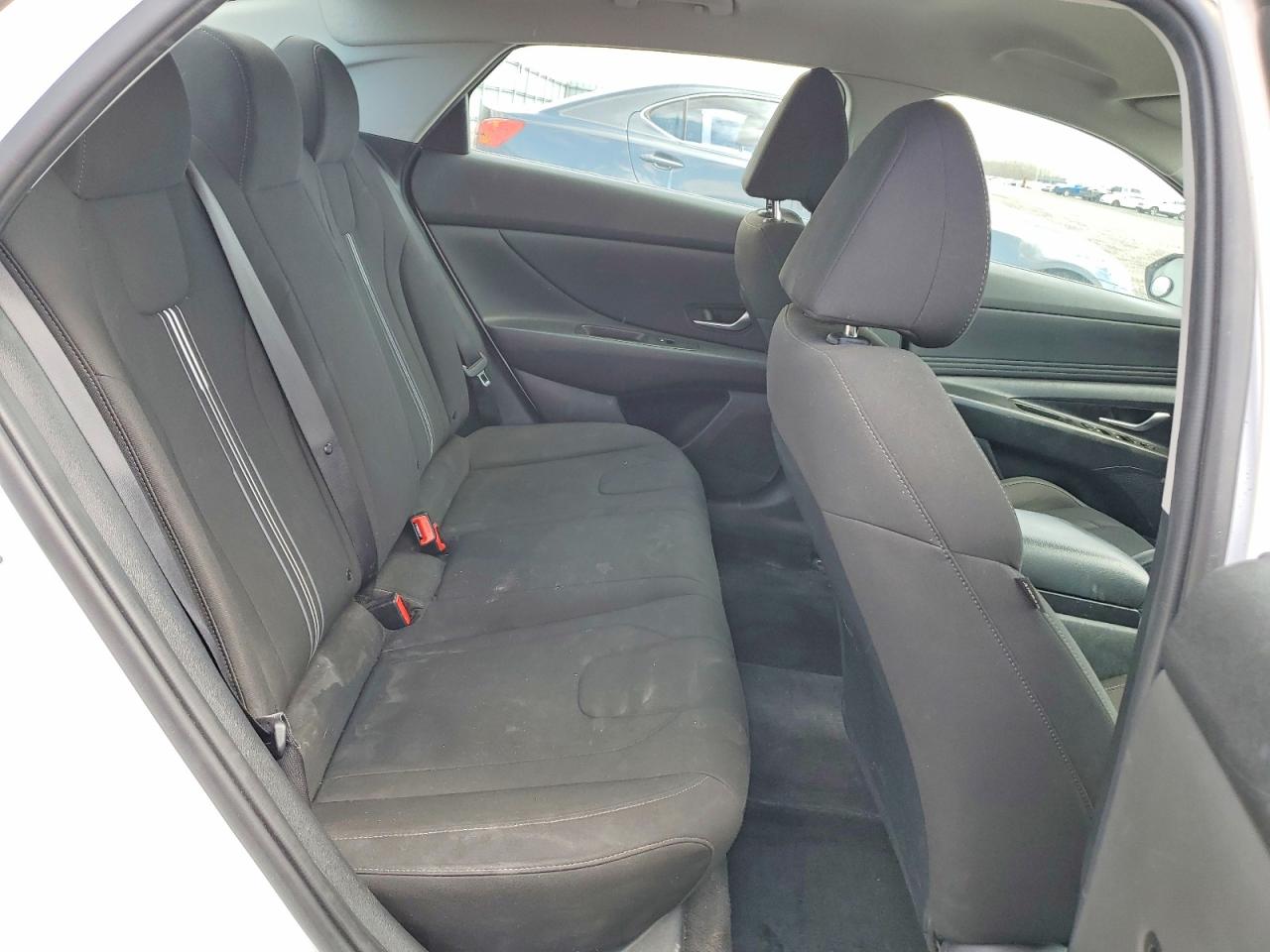 2022 Hyundai Elantra VIN KMHLM4AG5NU314047 photo 10