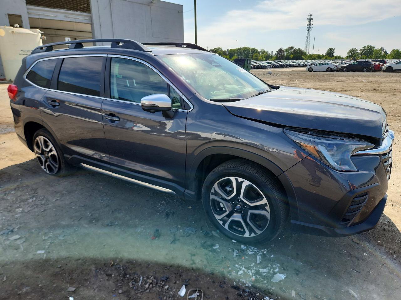 2023 Subaru Ascent VIN 4S4WMAUD4P3443273 photo 4