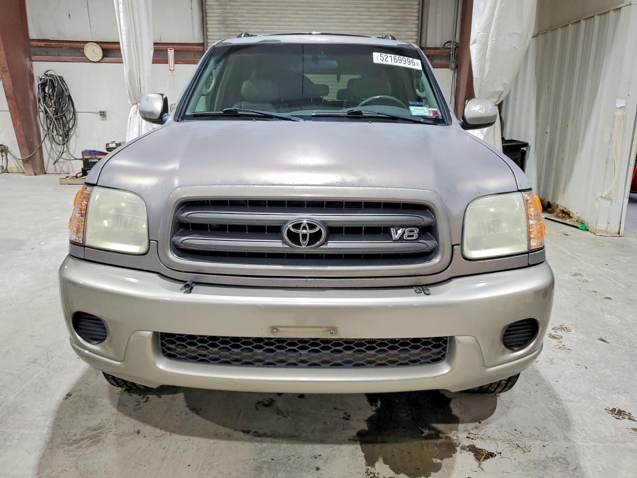 2001 Toyota Sequoia VIN 5TDBT44A51S037957 photo 5