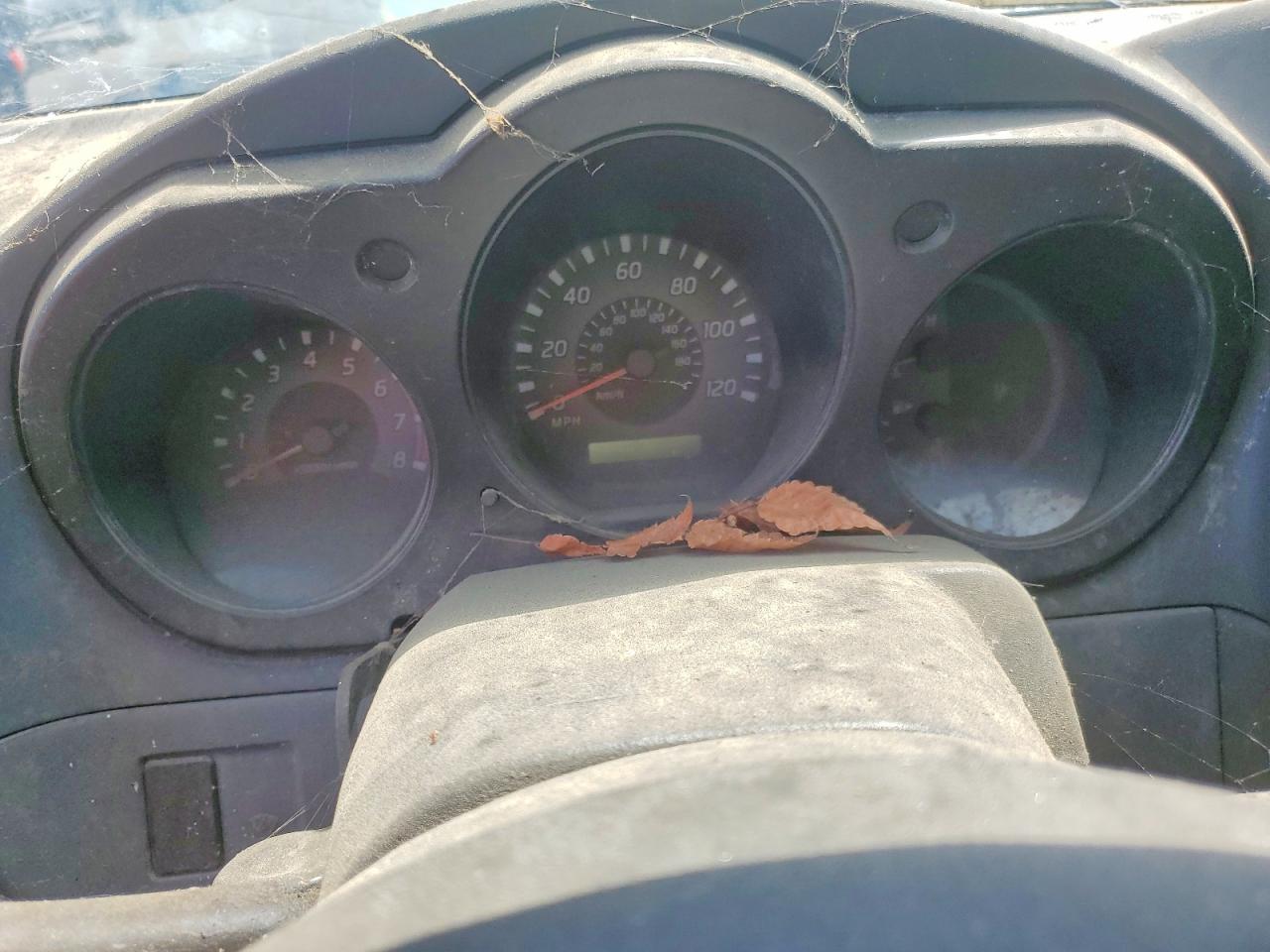 2002 NISS Frontier VIN 1N6ED27T42C336478 photo 9