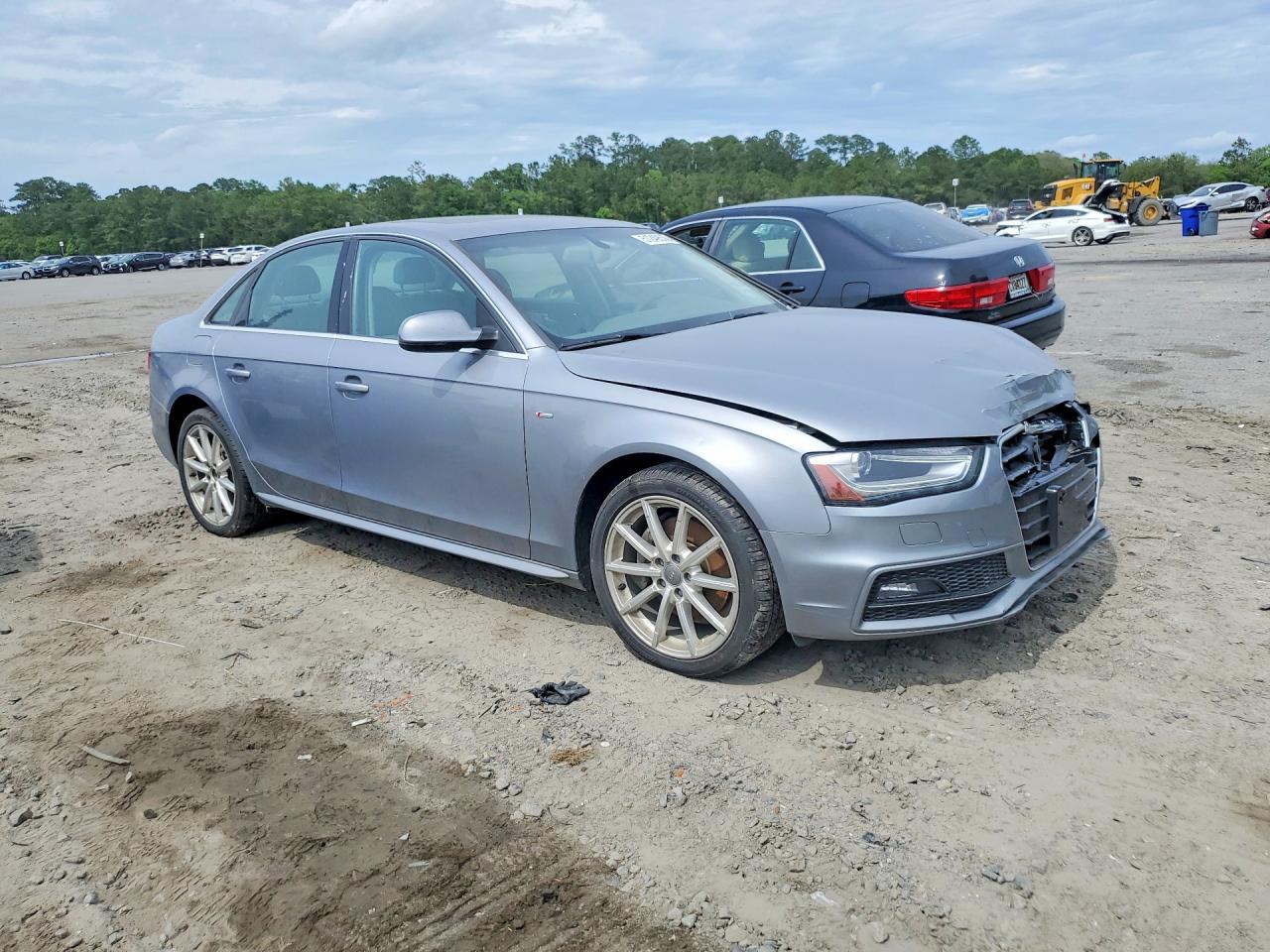 2016 Audi A4 VIN WAUBFAFL8GN016228 photo 4
