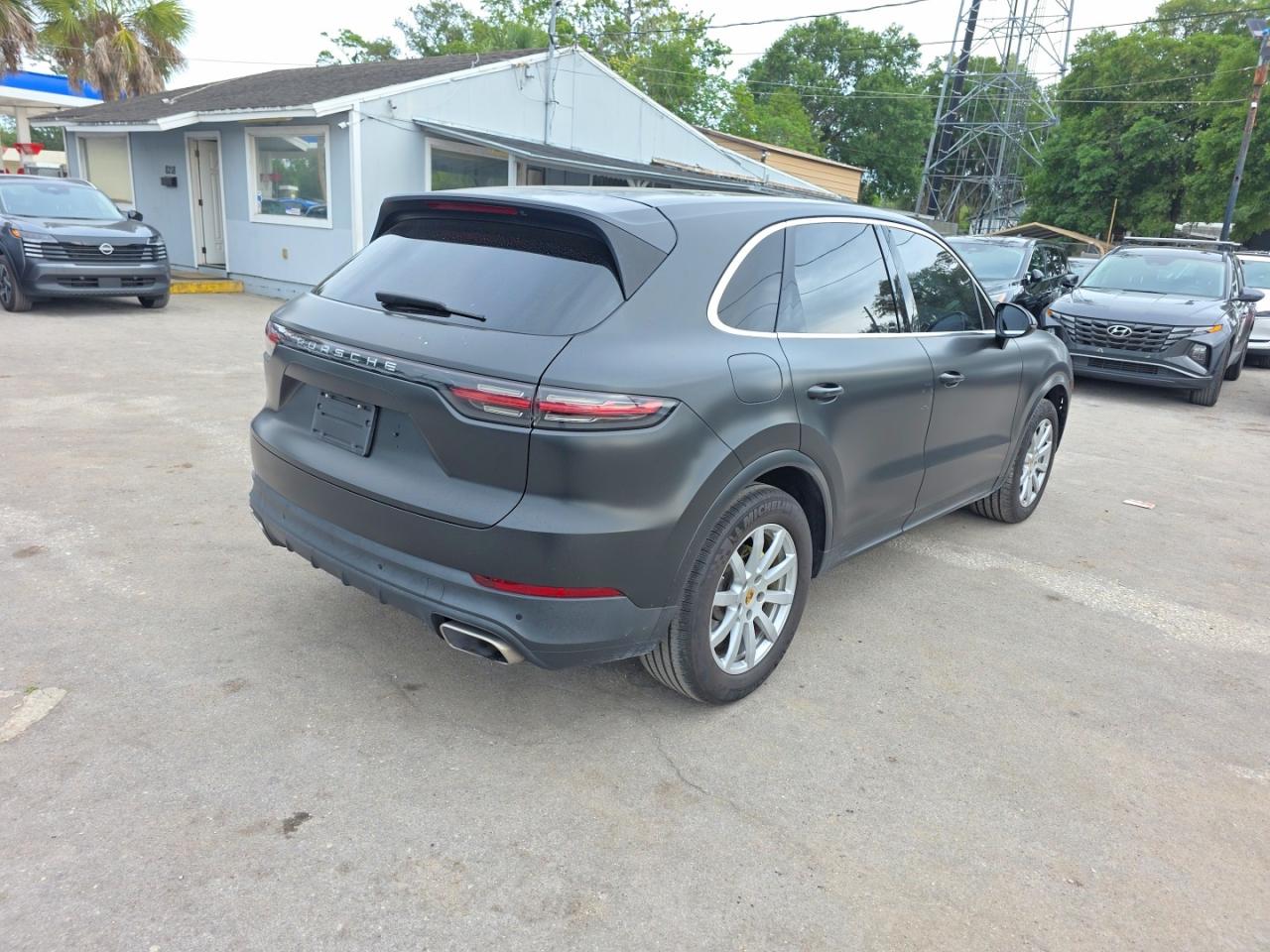 2019 Porsche Cayenne VIN WP1AA2AYXKDA09414 photo 4