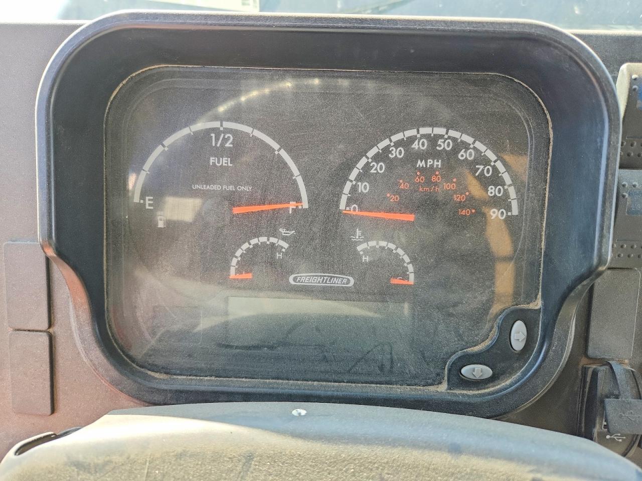 2021 FREIGHTLINER All other VIN 4UZAC2GA6MCMN0256 photo 9
