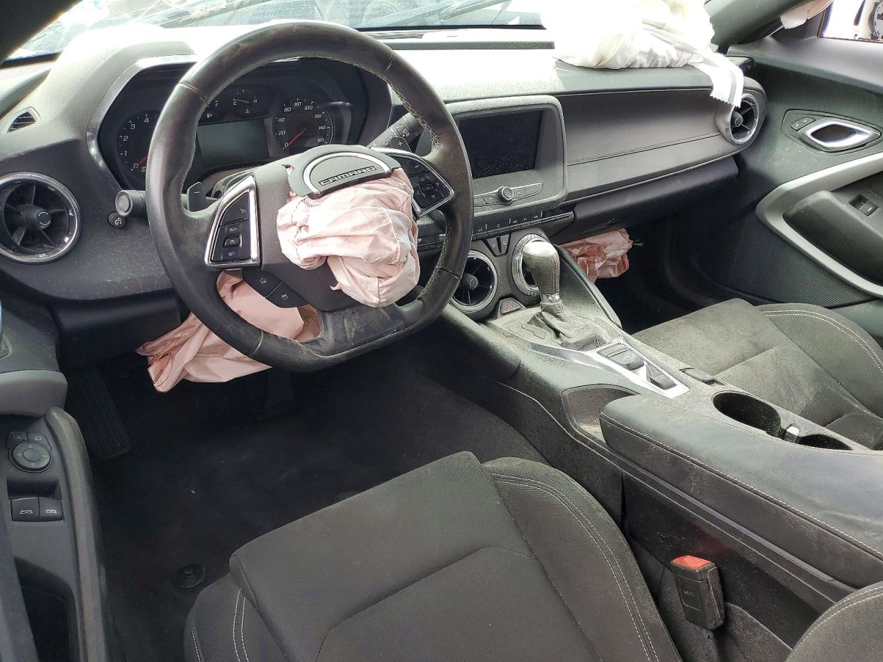 2023 Chevrolet Camaro VIN 1G1FB1RS1P0140608 photo 8