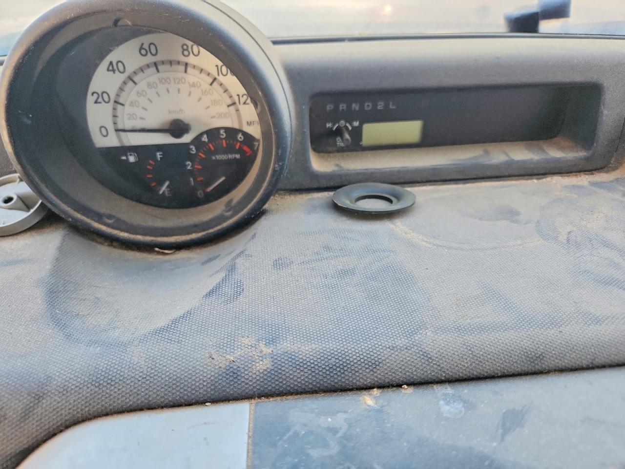 2006 TOYOTA Scion VIN JTLKT324164108988 photo 9