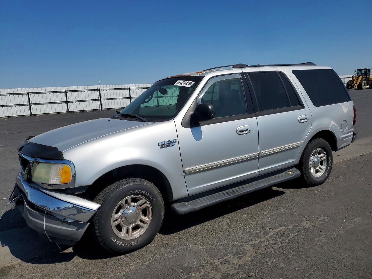 2001 Ford Expedition VIN 1FMRU15W41LA02876 photo 1