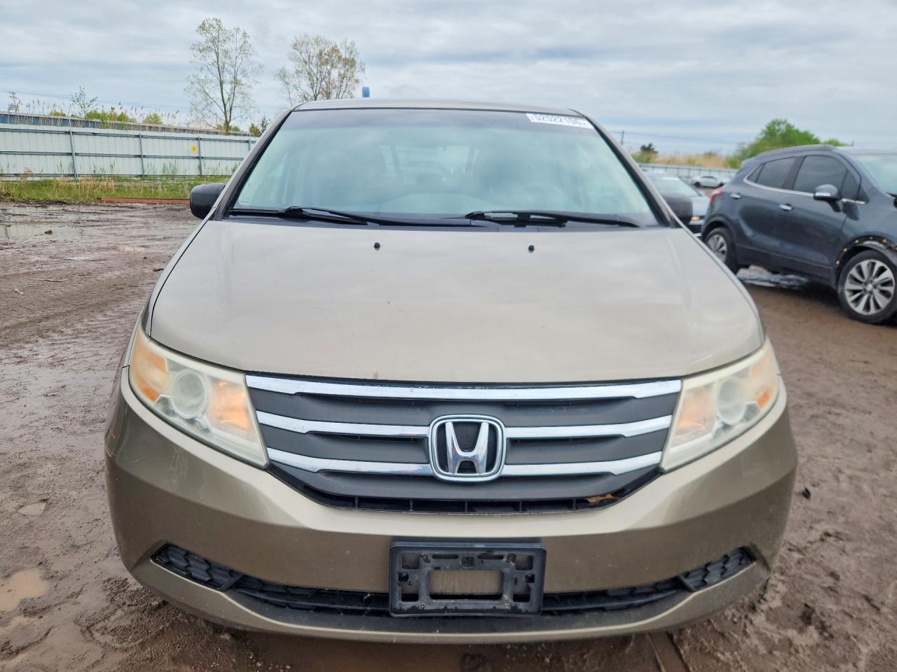 2011 Honda All models VIN 5FNRL5H4XBB028864 photo 5