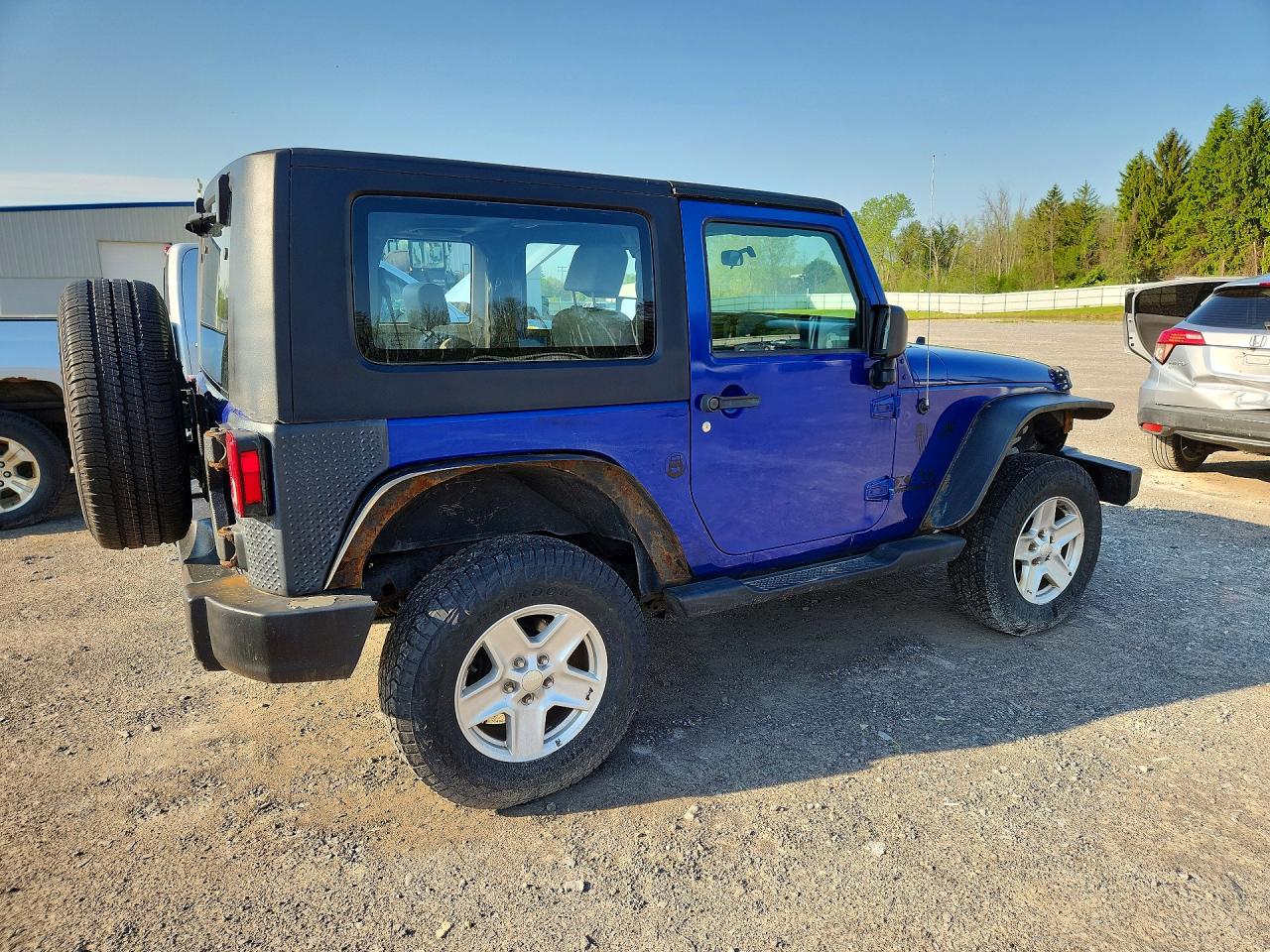2008 Jeep Wrangler / VIN 1J4FA24108L606019 photo 3