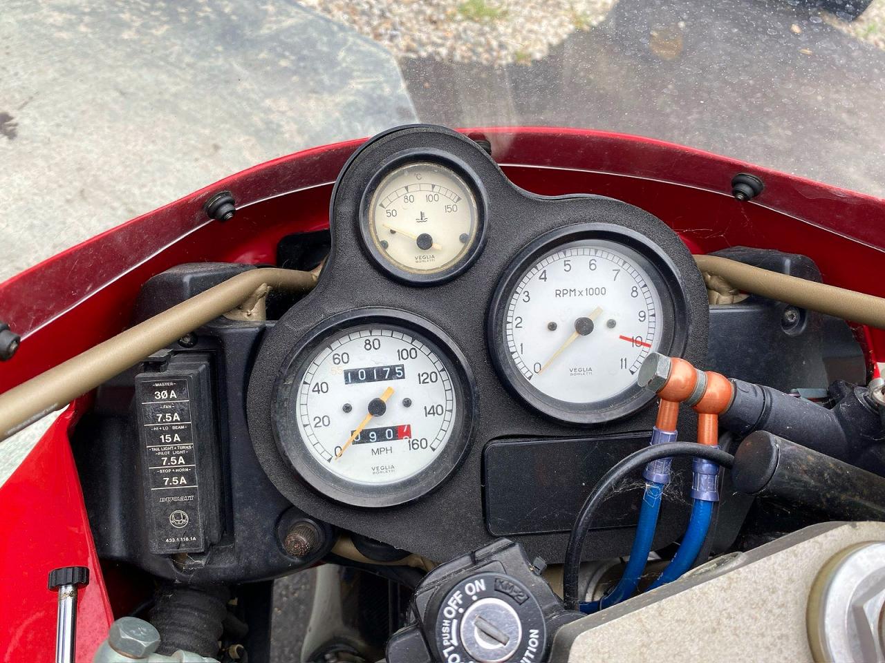 1992 Ducati 800-899 VIN ZDM1HB6R3NB004199 photo 8