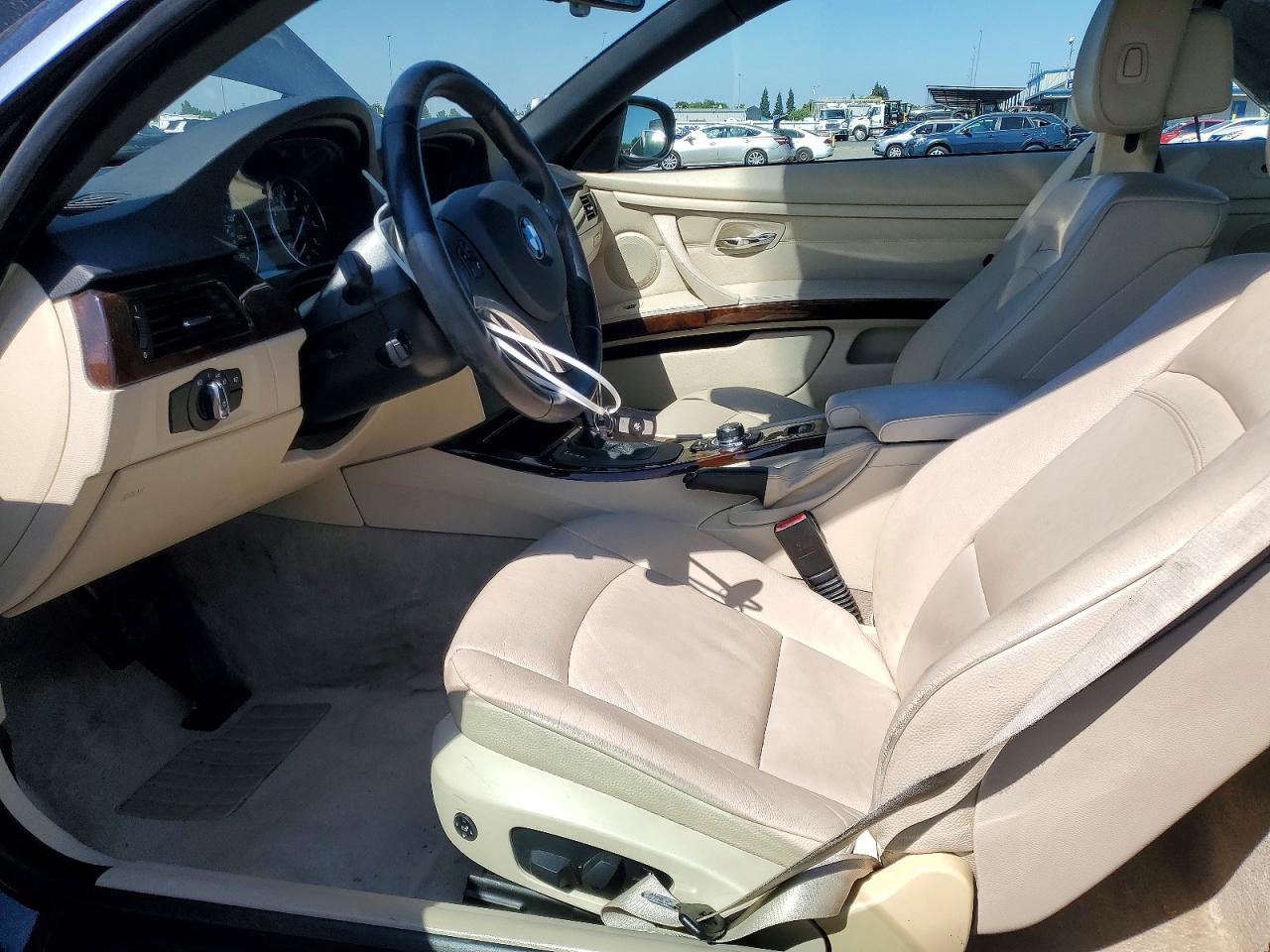 2012 BMW 3 series VIN WBADX7C5XCE745310 photo 7