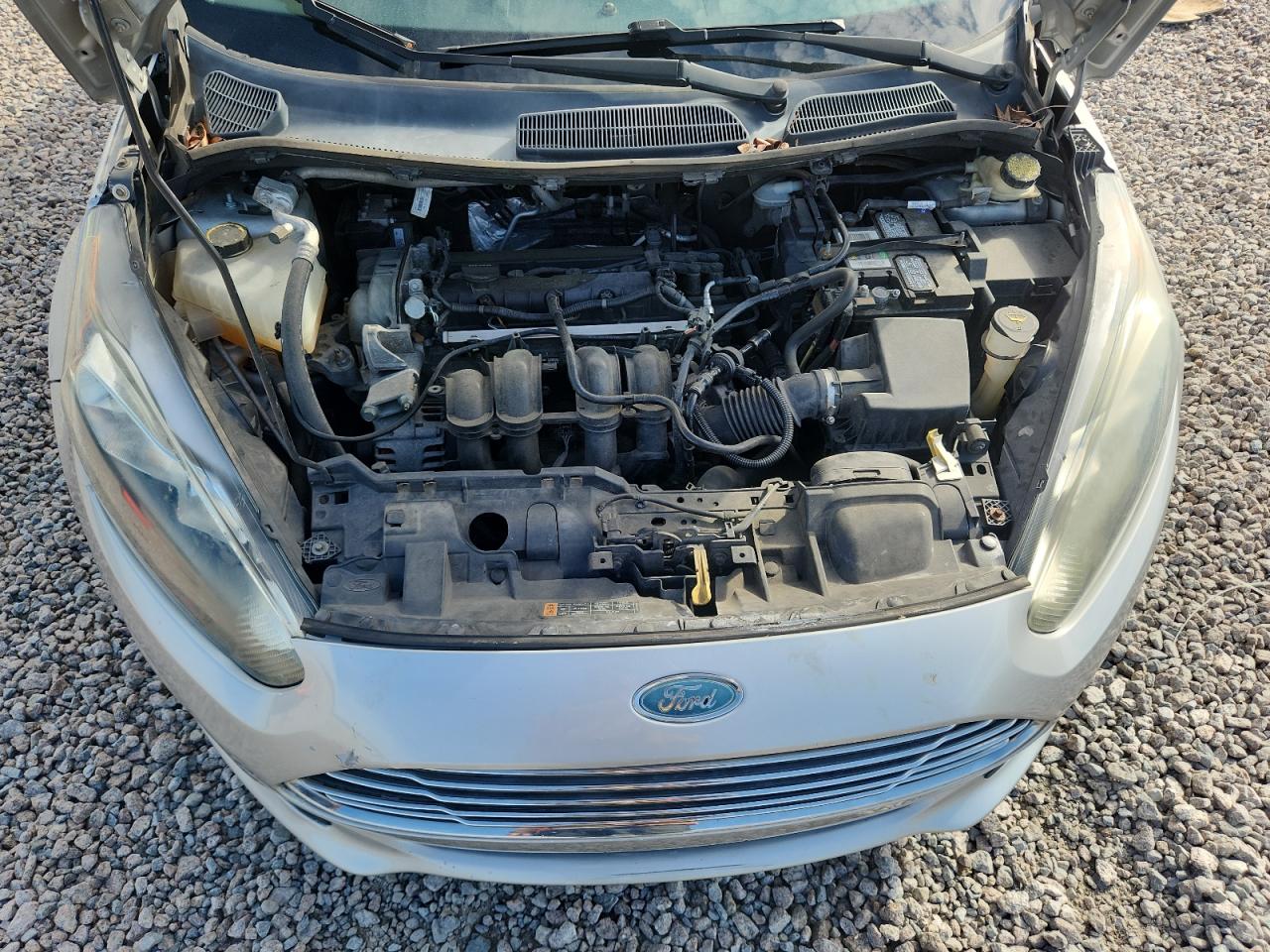 2014 Ford Fiesta VIN 3FADP4BJ2EM114151 photo 11
