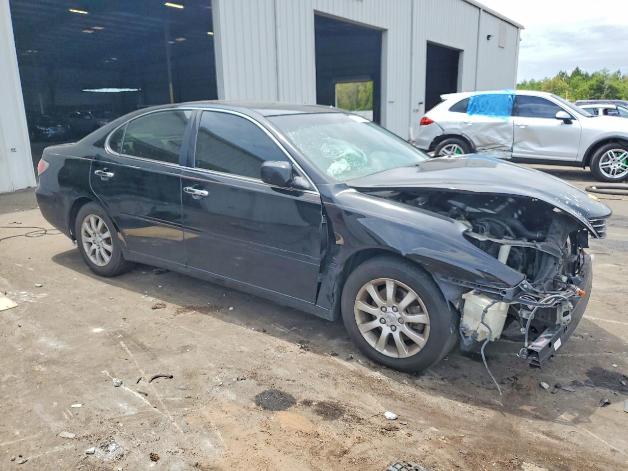 2003 LEXUS Es300 VIN JTHBF30G436002128 photo 4