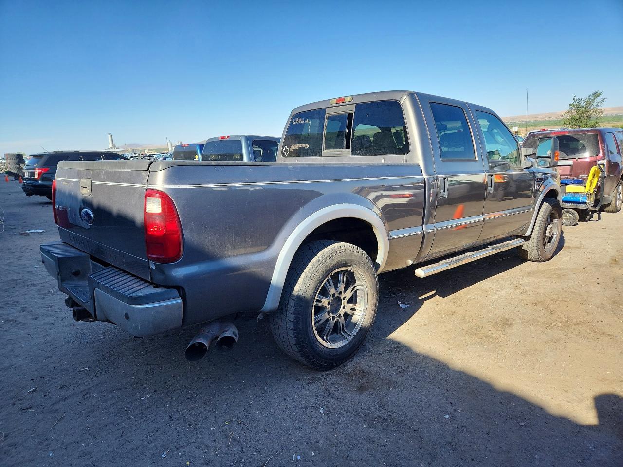 2010 Ford F250 VIN 1FTSW2AR0AEA74488 photo 3