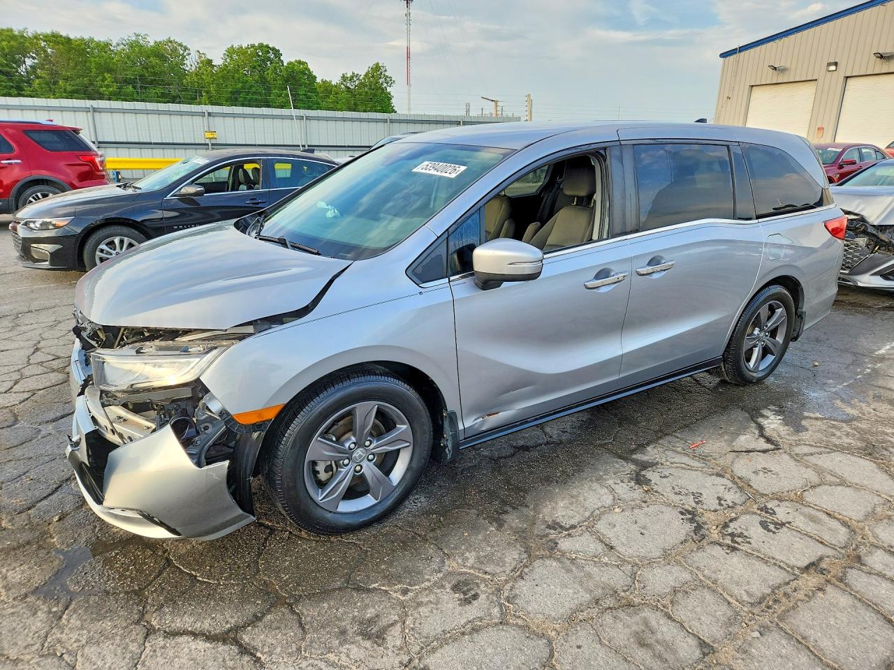 2021 Honda Odyssey VIN 5FNRL6H5XMB013301 photo 1