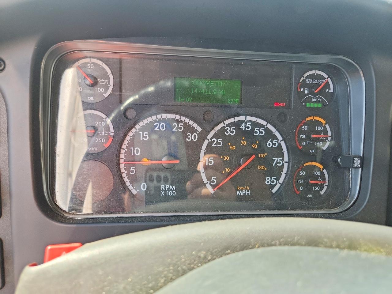 2018 FREIGHTLINER All other VIN 1FVACXFC7JHJU2519 photo 8