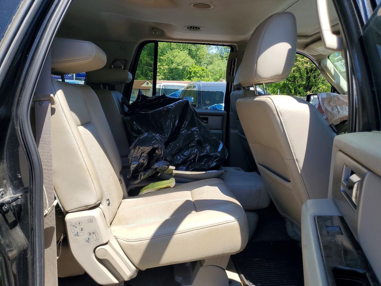 2013 Ford Expedition VIN 1FMJK2A55DEF69001 photo 10