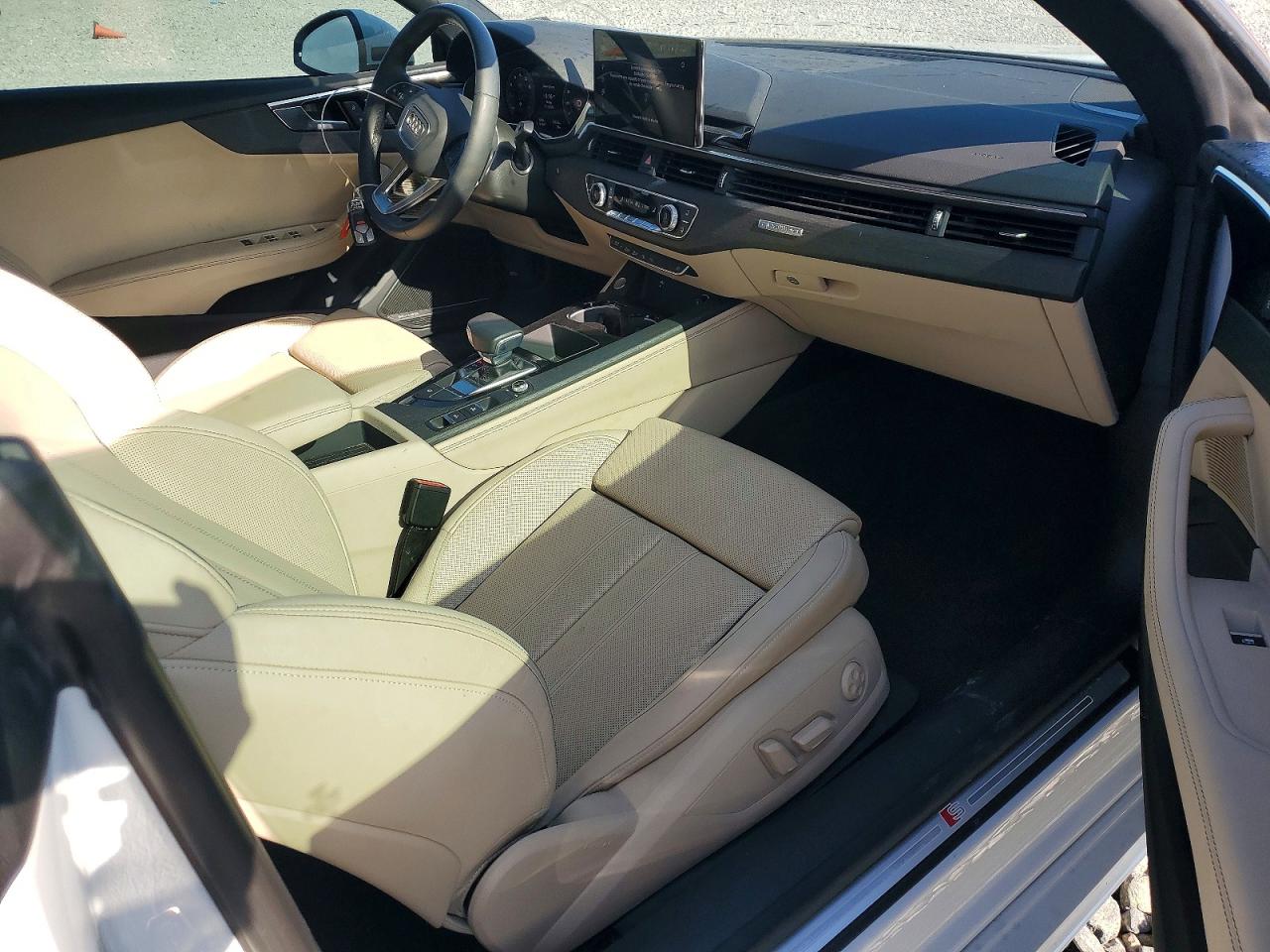 2024 Audi A5 VIN WAU5AGF5XRN001040 photo 8