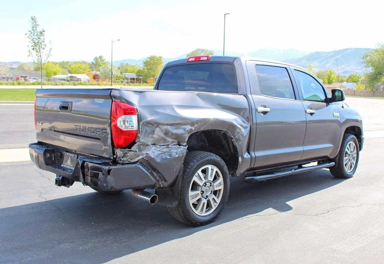 2015 Toyota Tundra VIN 5TFAW5F18FX440600 photo 3