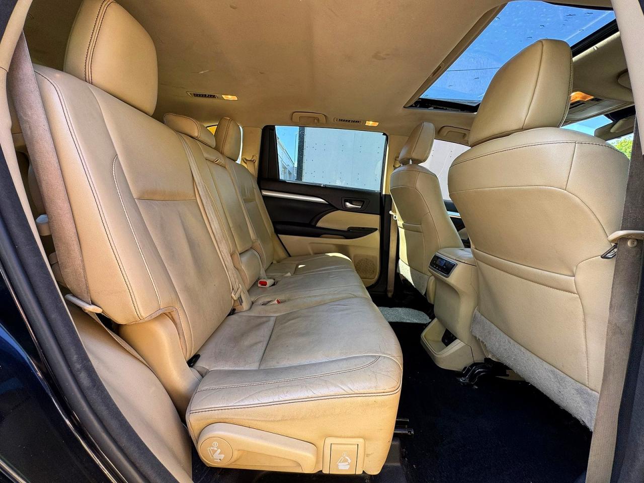 2017 TOYOTA Highlander VIN 5TDJGRFH3HS023332 photo 6
