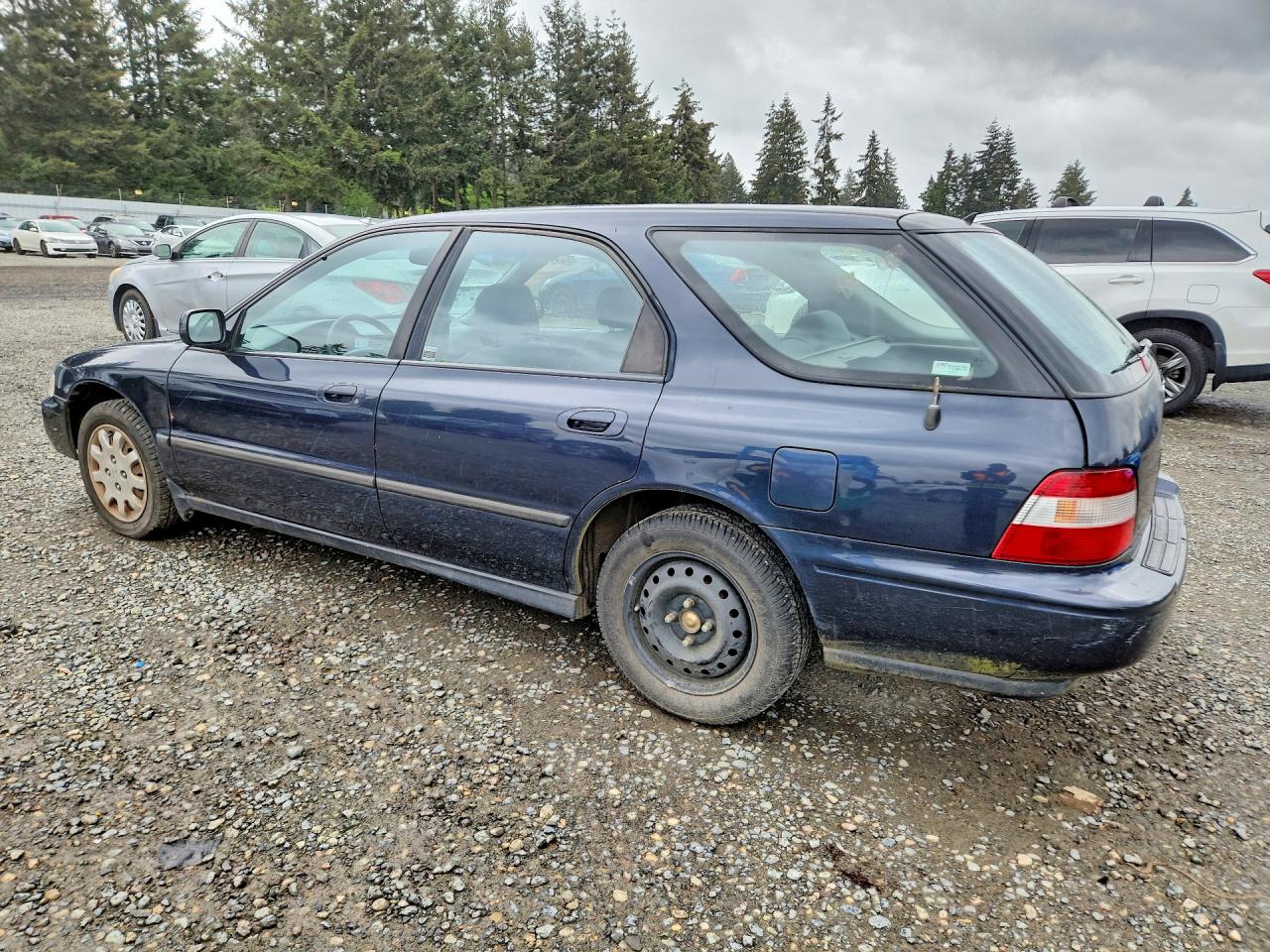 1995 Honda Accord VIN 1HGCE1824SA002150 photo 2