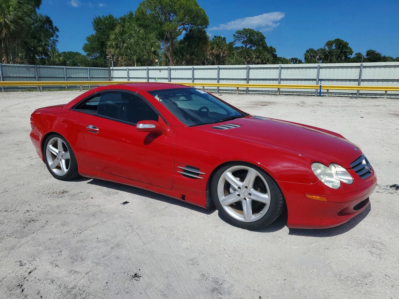 2006 Mercedes-Benz Sl-class VIN WDBSK75F26F114773 photo 4