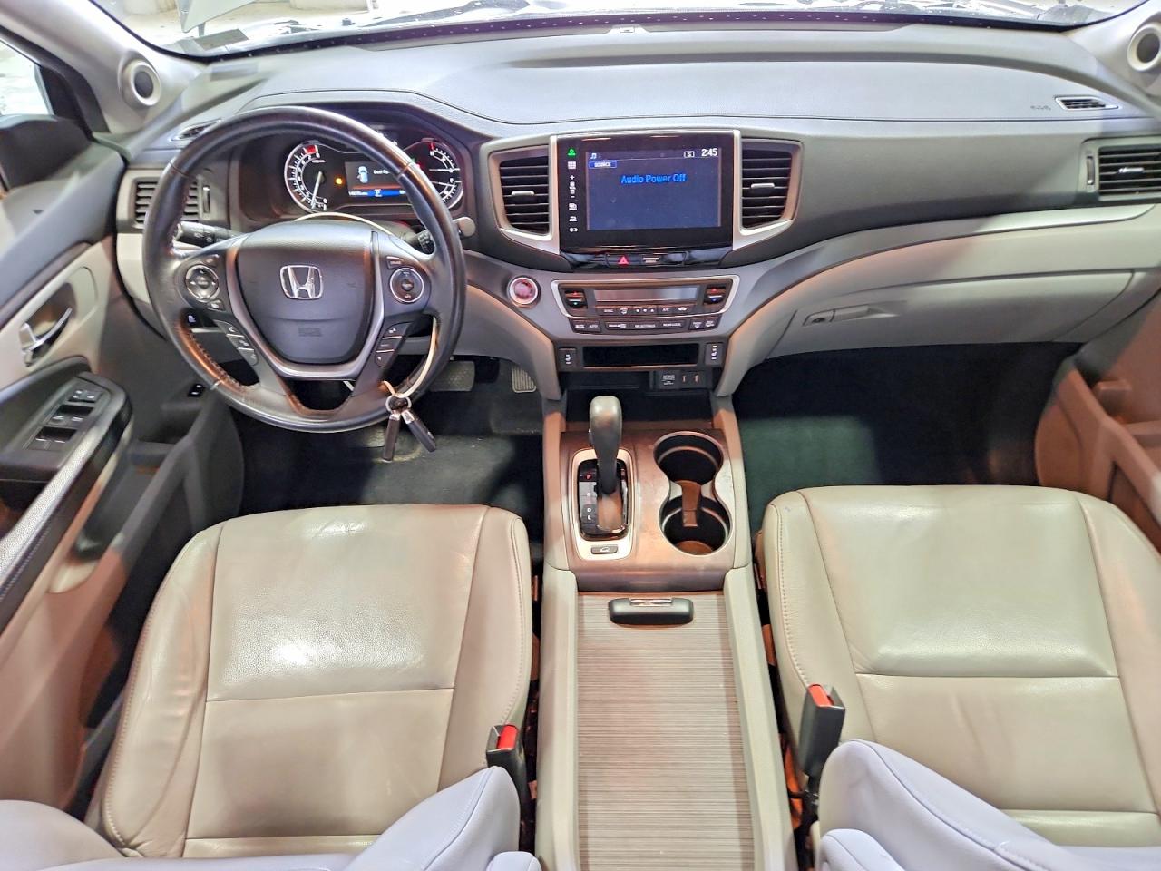 2016 Honda Pilot VIN 5FNYF6H56GB016073 photo 8