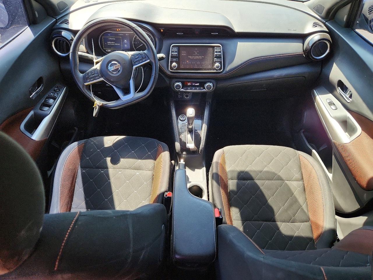 2020 Nissan Kicks VIN 3N1CP5DVXLL539411 photo 8