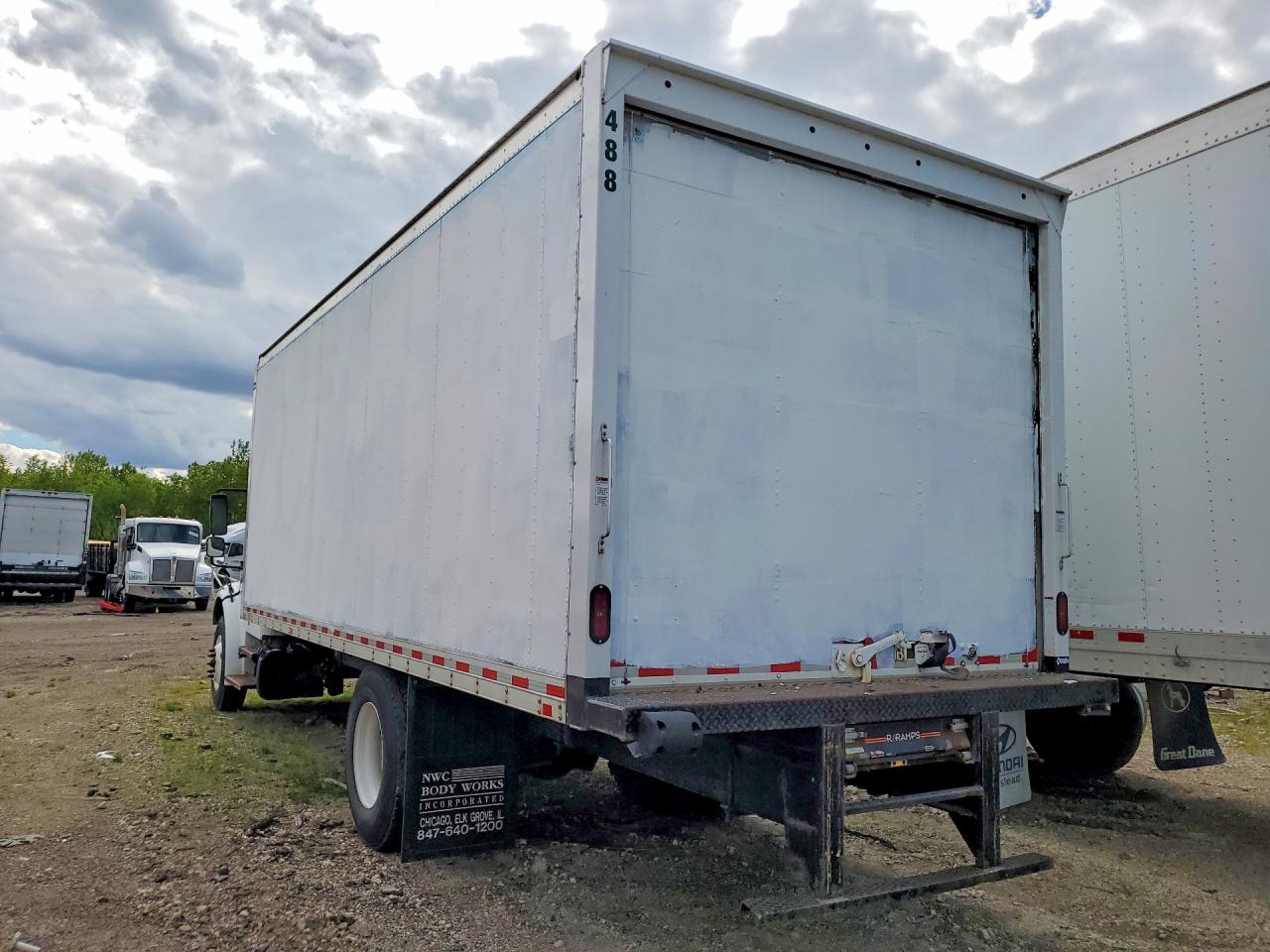 2016 FREIGHTLINER All other VIN 1FVACXDT3GHHJ2160 photo 2