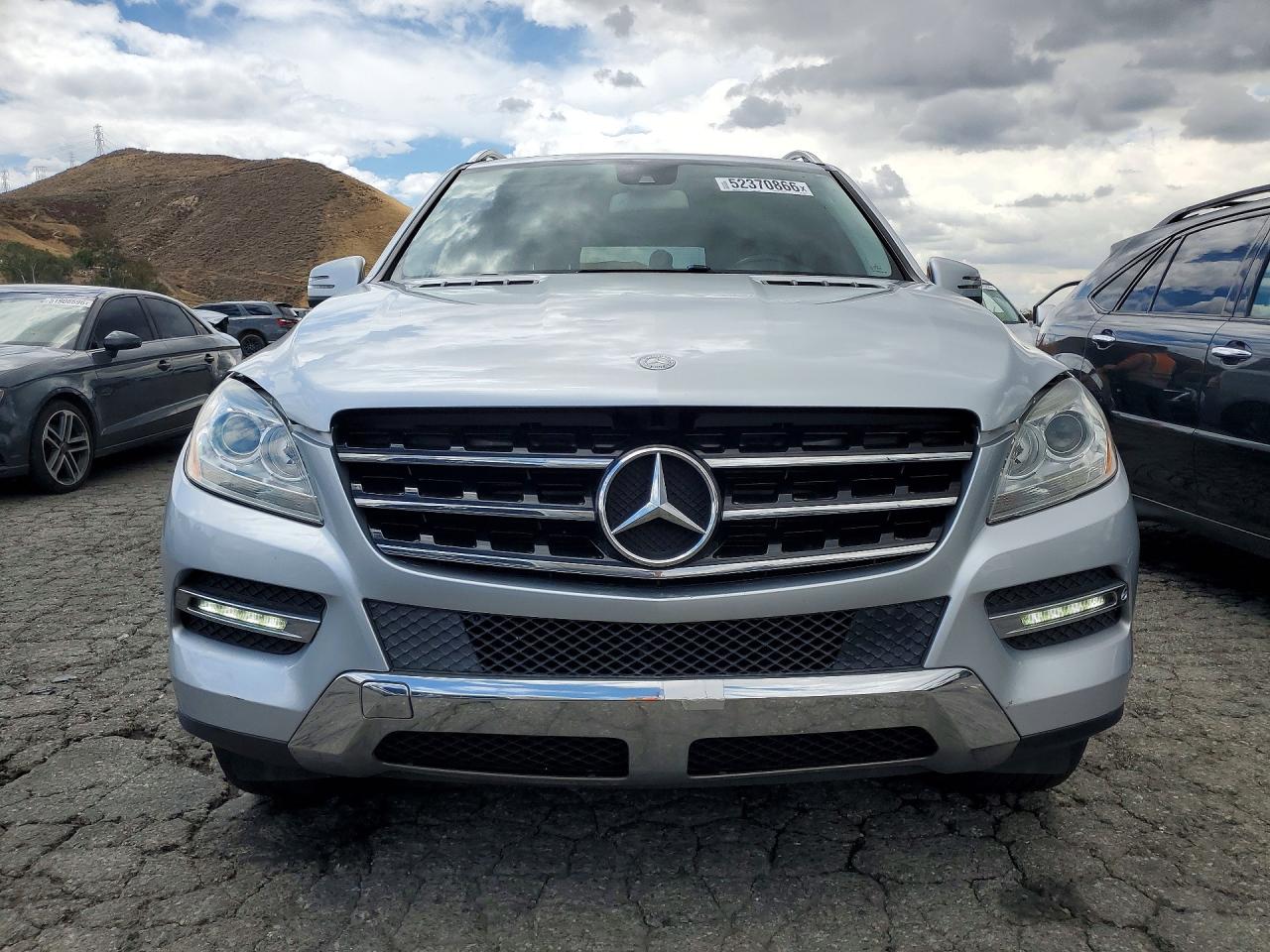 2013 Mercedes-Benz M-class VIN 4JGDA5HB0DA137064 photo 5
