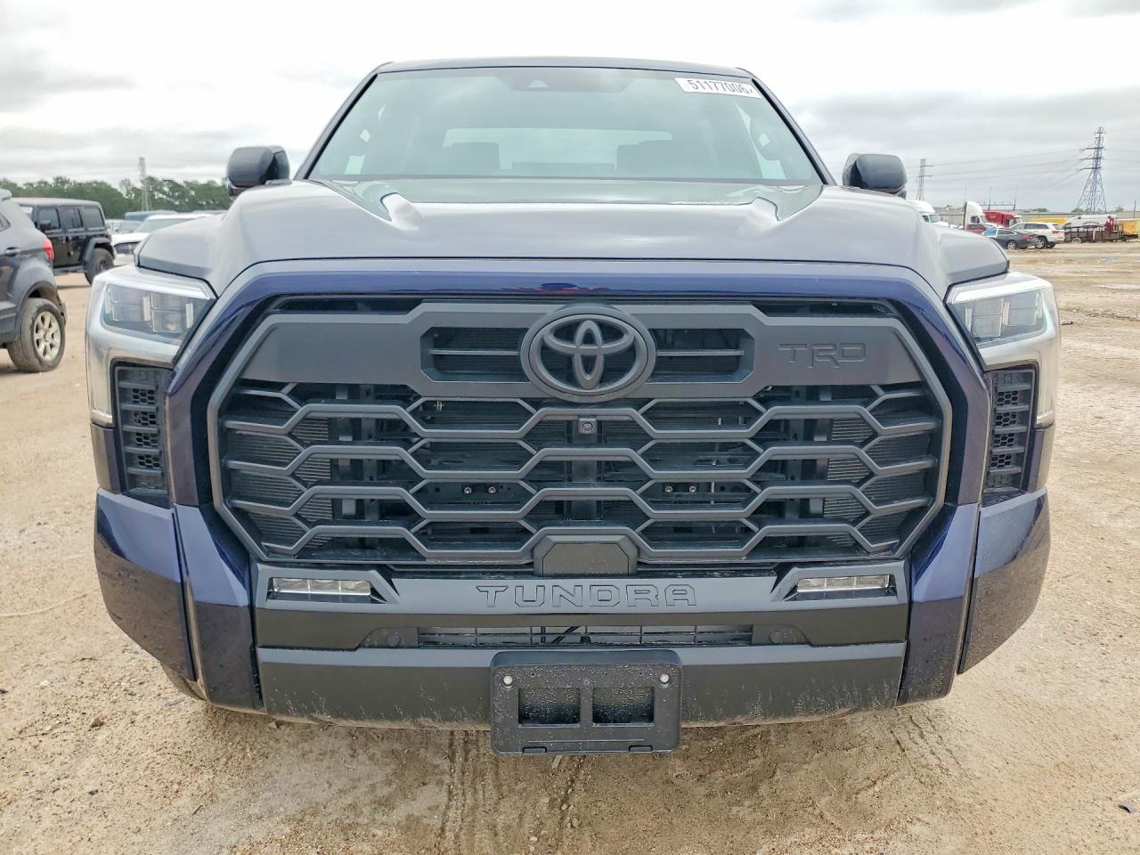 2026 Toyota Tundra VIN 5TFWA5EC9TX049247 photo 5