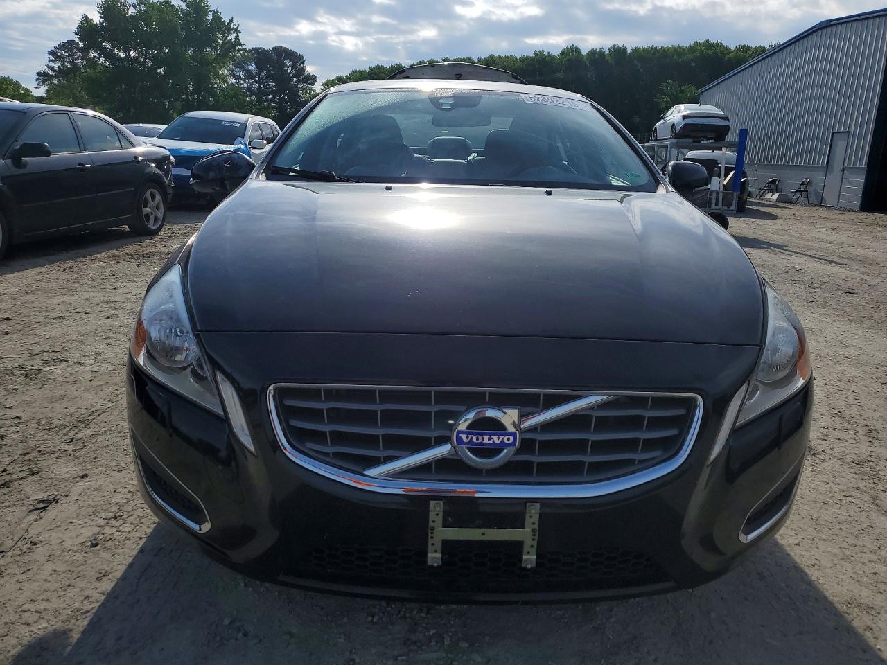 2013 Volvo S60 VIN YV1612FS1D2172439 photo 5