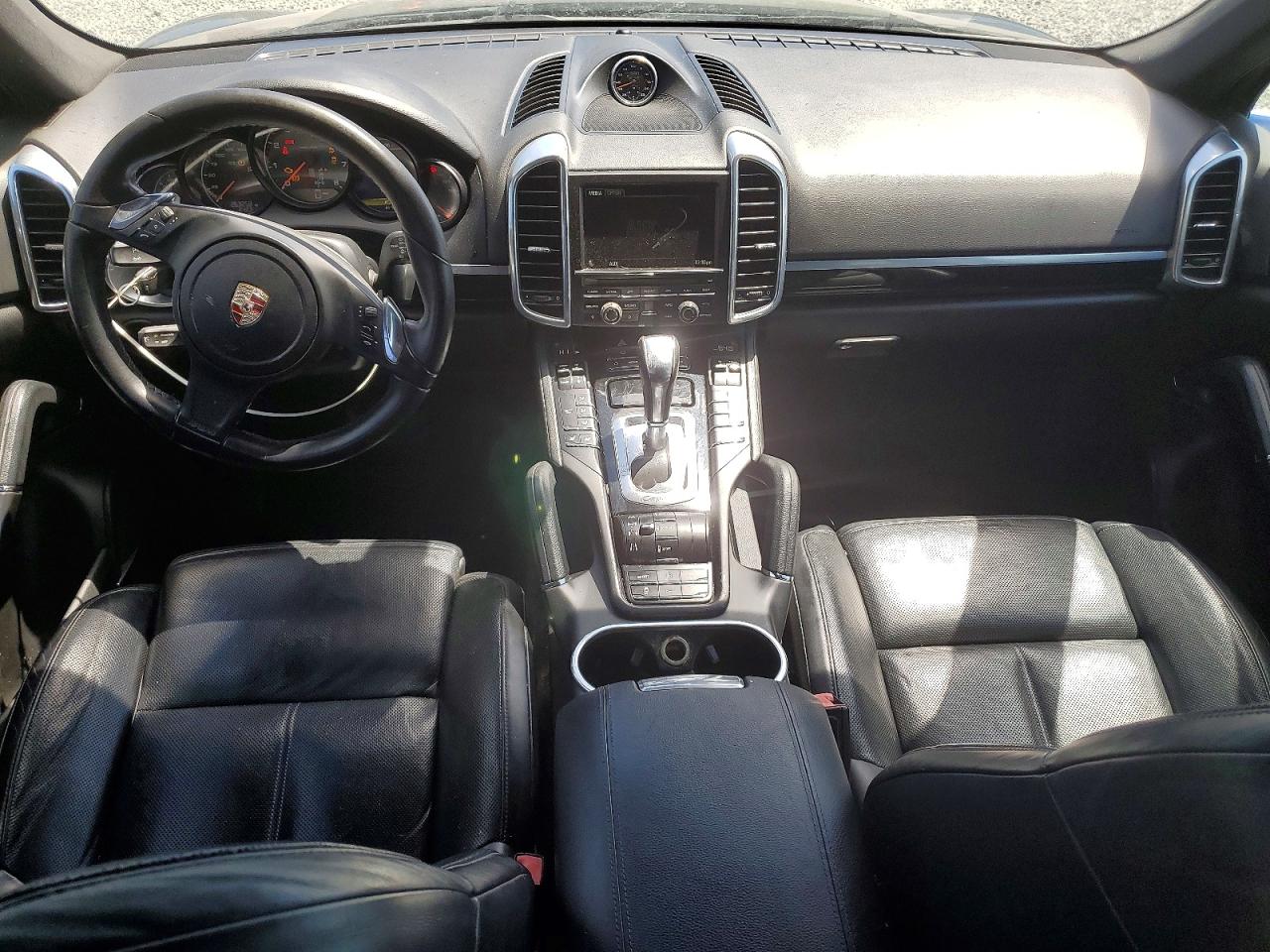 2013 Porsche Cayenne VIN WP1AA2A26DLA00780 photo 8