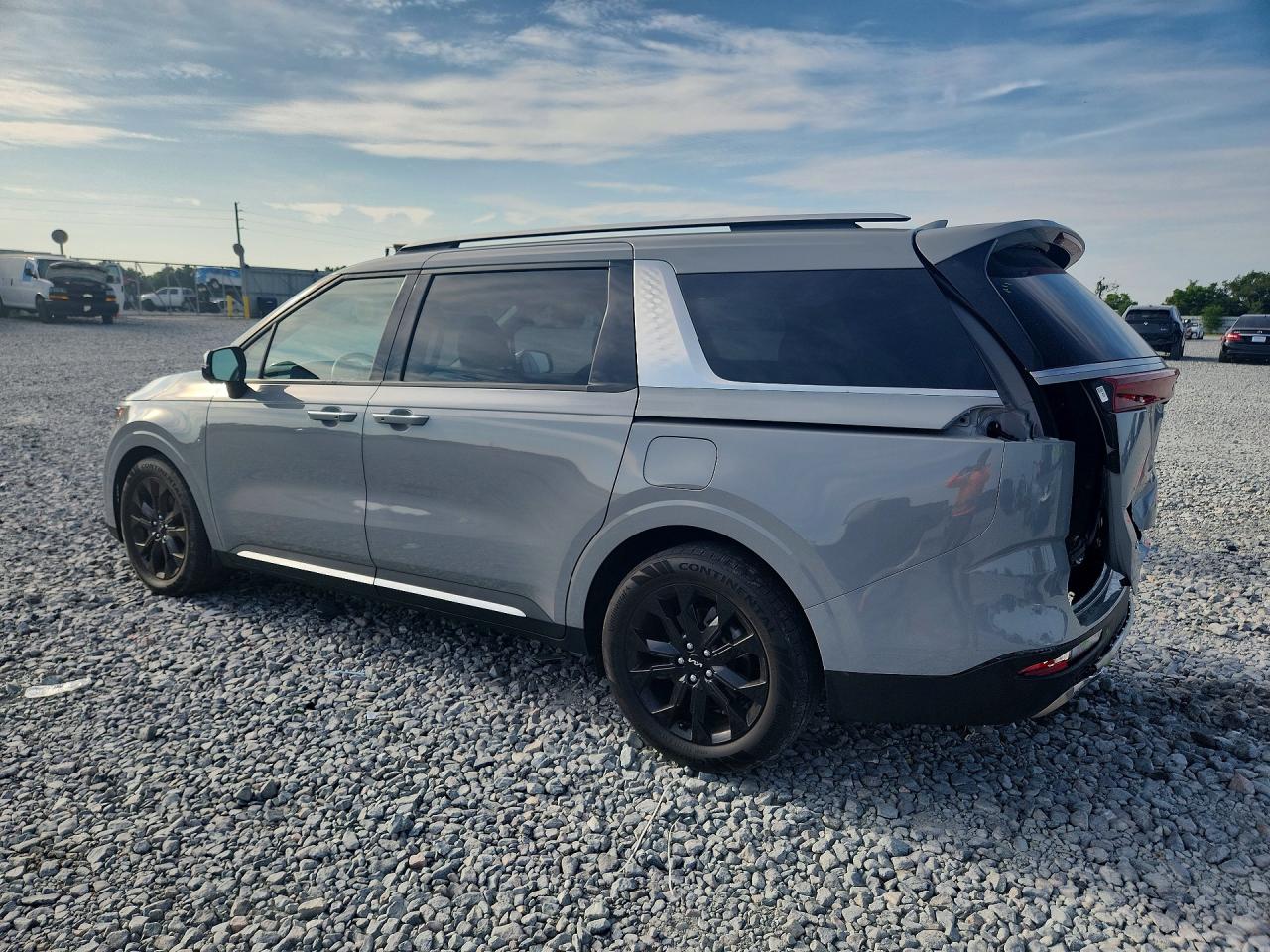 2023 Kia All other VIN KNDNE5H30P6276091 photo 2